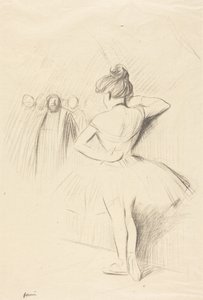 Bailarina apoyada contra un soporte vertical (con figurantes)