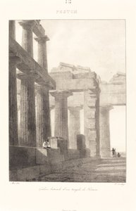 Galería lateral de un templo de Pestum