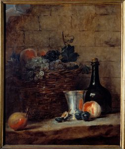 Cesta de uvas blancas y negras, copa de plata y botella de Jean Baptiste Simeon Chardin