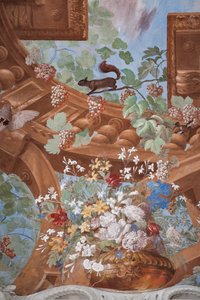Sarmientos, uvas, flores y una ardilla, detalle de Jean Boulanger