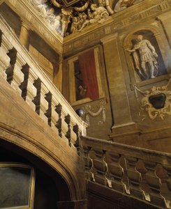 Arquitectura barroca: escalera pintada en trampantojo (siglo XVII). Hotel de Chateaurenard. Aix en Provence, Bouches du Rhone.