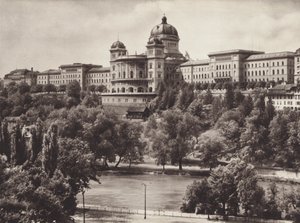Suiza: Berna, el Palacio Federal Suizo (foto en blanco y negro)
