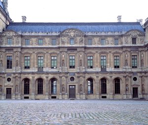 La cour carrée del Louvre, fachada del Louvre de Enrique II (1546-1551), esculturas de Jean Goujon (1510-1567) 1551 París, Museo del Louvre de Jean Goujon