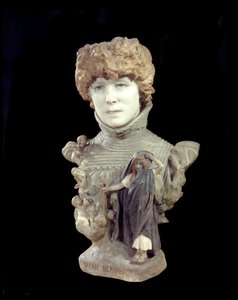 Busto de mármol de la comediante Henriette Rosine Bernard llamada Sarah Bernhardt (1844-1923). Escultura de Jean Leon (Jean-Leon) Gerome (1824-1904) alrededor de 1895 París, museo de Orsay de Jean Leon Gerome
