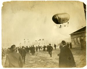 Dirigible "California Arrow" de Jessie Tarbox Beals