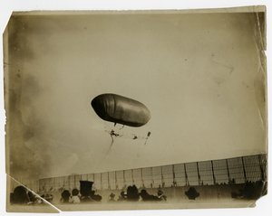 Dirigible "California Arrow" de Jessie Tarbox Beals