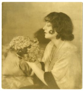 Lenore Ulric, c.1915-28 de Jessie Tarbox Beals