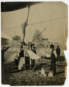 Dirigible "Meteor" de Jessie Tarbox Beals