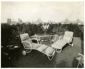 Sra. Alice Woodward Rhinehardt, 400 E 52 St, Nueva York, EE.UU., c.1905-40