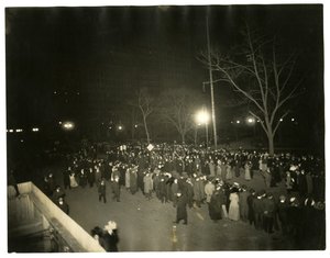 Desfile por el sufragio, Greenwich Village, Nueva York, EE.UU., c.1915-18