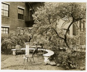 Club de Ingenieras Mujeres, Washington Square North?, Greenwich Village, Nueva York, EE.UU.