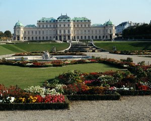 Palacio de Belvedere, residencia de verano del príncipe Eugenio de Saboya ... de Johann Lukas von Hildebrandt