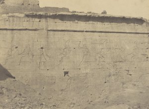 Edfu, Esculturas e Inscripciones de la Fachada Oriental del Muro de Enceinte de John Beasly Greene