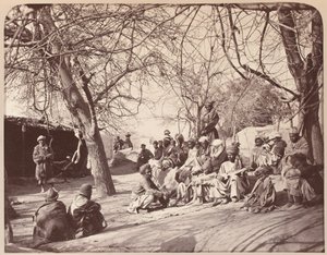 Una escena callejera en la ciudad de Jalalabad, 1878 de John Burke