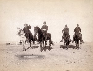 Observando el campamento indio hostil, 1891 de John C. H. Grabill
