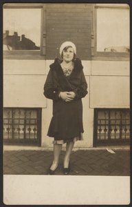 [Mujer]