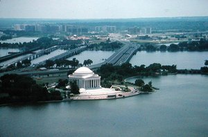 Memorial de Jefferson, construido 1938-43 de John Russell Pope