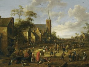 Tramo de un pueblo bullicioso con numerosas figuras, campesinos comiendo y bebiendo en una mesa en primer plano, una torre de iglesia más allá.