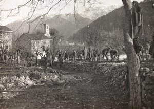 Soldados trabajando para la compañía