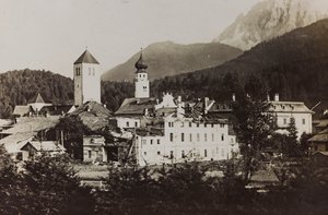 Vista de Dobbiaco después del bombardeo de Josef Zohles