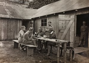 Soldados durante un descanso de Josef Zohles
