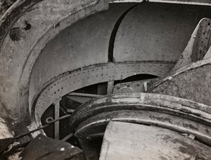 Escombros de la cúpula del Fuerte de Josef Zohles