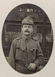 Álbum "Meine weltkriegs - Erinnerungen South-West Front (Carintia, Italia, Tirol del Sur) 31/03/1915-12/11/1918 - Josef Zohles Wien": retrato de soldado de Josef Zohles
