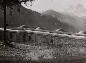 Álbum "Meine weltkriegs - Erinnerungen South-West Front (Carintia, Italia, Tirol del Sur) 31/03/1915-12/11/1918 - Josef Zohles Wien": una fortaleza italiana de Josef Zohles