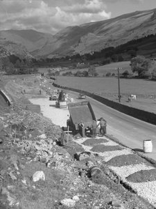 Construcción de carreteras cerca de Thirlmere de Joseph Hardman