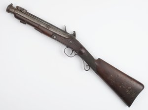 Trabuco con bayoneta de resorte emitido a los Voluntarios Irlandeses, c.1815