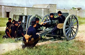 Soldados franceses con un mortero en acción durante la Batalla del Marne al este de París, septiembre de 1914 de Jules Gervais Courtellemont