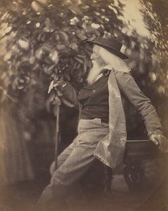 Charles Hay Cameron, Esq., en su jardín en Freshwater, 1865-67