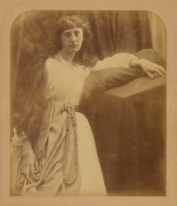 Estudio Pre-Rafaelita de Julia Margaret Cameron