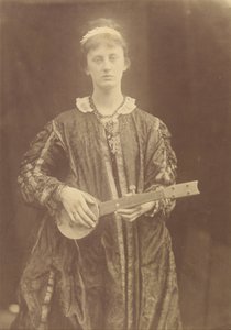 Lágrimas de la profundidad de alguna desesperación divina se elevan en el corazón y se reúnen en los ojos de Julia Margaret Cameron