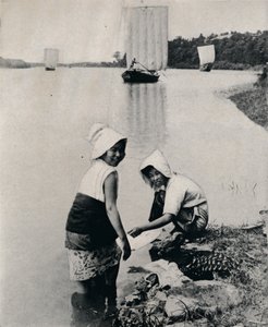 Una lavandería en la orilla del río de Julian Leonard Street