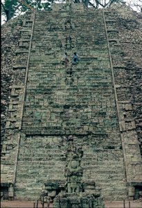 Copán, Escalera Jeroglífica, Templo 26, Maya, Honduras, La Ruta Maya de Kenneth Garrett