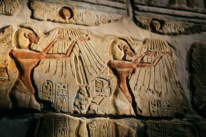 Egipto; Amarna; mm6741; Arqueología; artefacto; dinastía XVIII; Akenatón; Amenhotep IV,..., 2001 (foto)