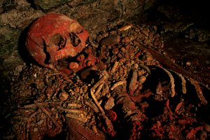Maya; Copan; Honduras; arqueología; periodo Clásico; tumba; Robert Sharer; excavación;...