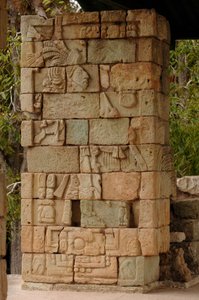 Ascenso y Caída Maya, Copan, Honduras, Detalles del glifo 18 Conejo, Templo 18, Maya
