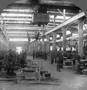 Talleres de reparación de artillería del ejército estadounidense en Mehun-sur-Yèvre, Francia, c. 1918-c. 1919 de Keystone View Company