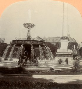 Plaza Real, Fuente, Stuttgart, Alemania, 1896 de Keystone View Company