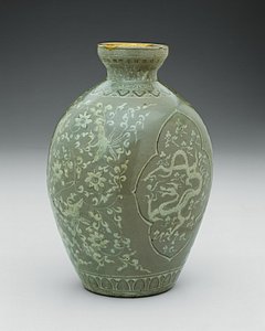 Jarrón con Dragón y Fénix, dinastía Goryeo de Korean School