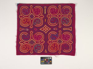 Panel camisero (Mola) (foto) de Kuna Indian Culture
