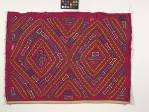 Panel camisero (Mola) (foto) de Kuna Indian Culture