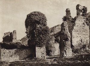 Italia: Ruinas de Ninfa (foto en blanco y negro) de Kurt Hielscher