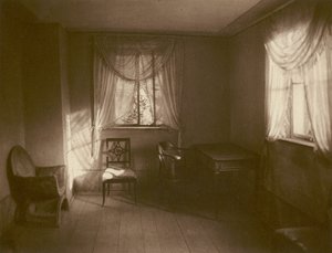 Weimar, Abendsonnenstrahl in Goethes Arbeitszimmer im Gartenhaus; Weimar, El sol de la tarde en el estudio de Goethe en la casa de verano (foto b/n)