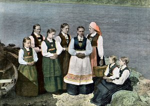Mujeres y niños en traje nacional, Sognafjorden, Noruega de L Boulanger