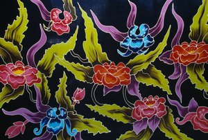 Tela de sarong decorada con motivos florales, isla de Moorea, Islas de la Sociedad, Polinesia Francesa (territorio de ultramar de la República Francesa) (detalle) de Amadeo (after) Modigliani