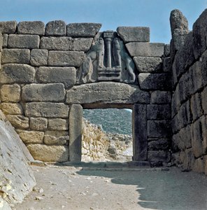 La Puerta de los Leones: sitio de la antigua ciudad de Micenas, en el Peloponeso (1500-1100 a.C.) Grecia