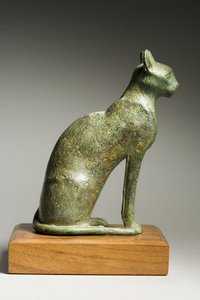 Gato, Período Dinástico Tardío, 664-332 a.C. (bronce) de Late Period Egyptian